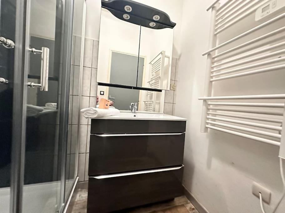 Rue Croutelle Rez De Chaussee Proche Du Centre Reims Ngoại thất bức ảnh